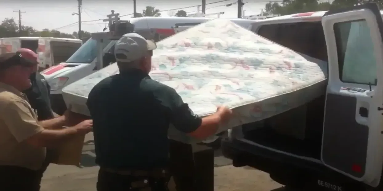 Safe transportation of furniture
